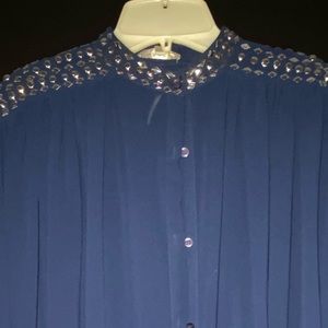 Garcia Navy blue colored dome sleeve blouse